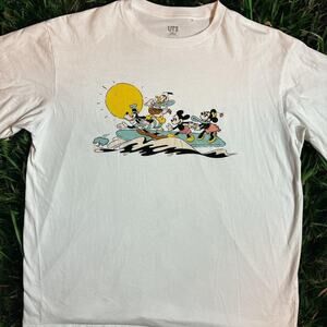 Surf disney ut uniqlo t shirt